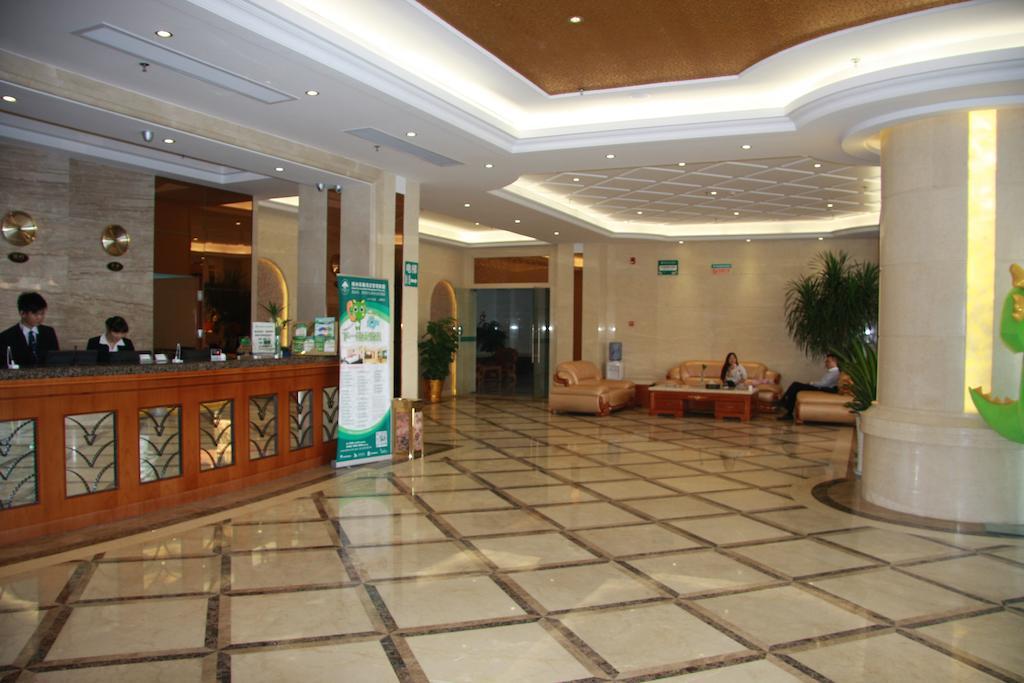 Greentree Inn Guangdong Shantou Chengjiang Road Business Hotel Dış mekan fotoğraf