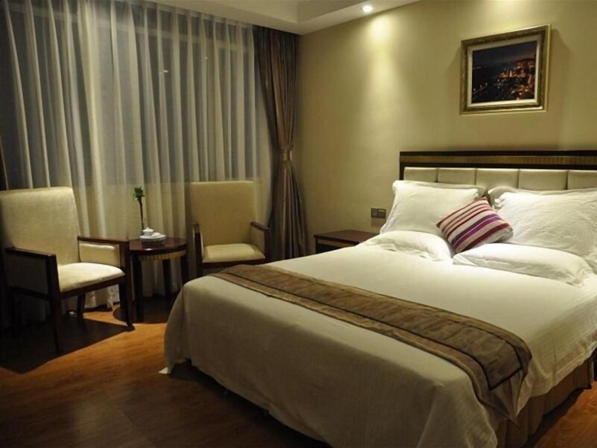 Greentree Inn Guangdong Shantou Chengjiang Road Business Hotel Dış mekan fotoğraf